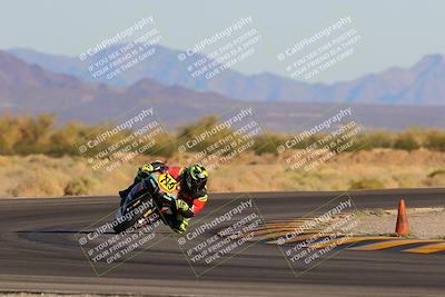 media/Oct-29-2022-CVMA (Sat) [[14c0aa3b66]]/Race 11 Amateur Supersport Open/